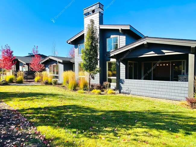 Primary Photo - Luxury Single-Level 3BR - 3.5BA Living in Tetherow