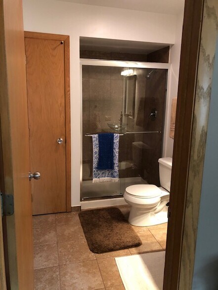 Building Photo - 1605 N Arlington Heights Rd