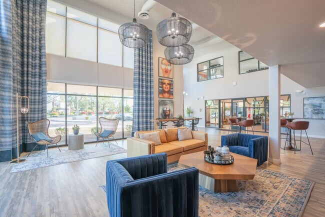 Building Photo - 1980 E Broadway Rd