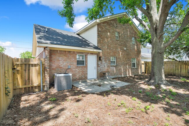 Building Photo - 6020 Curran Blvd