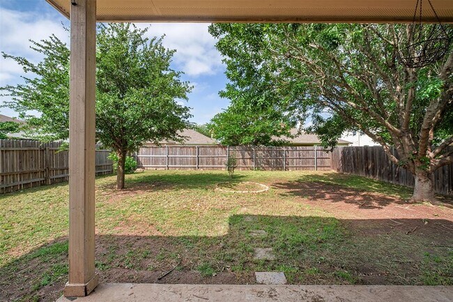 Building Photo - 4101 Bandice Ln