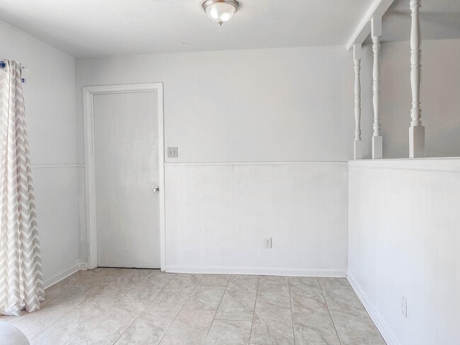 Building Photo - 4915 6th St