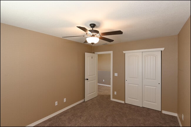 Building Photo - 4628 Marisabel Azcarate St