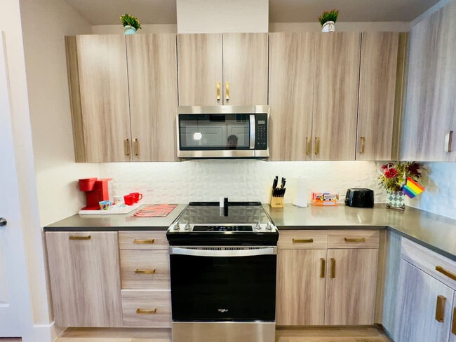 Building Photo - 12208 Tech Ridge Blvd