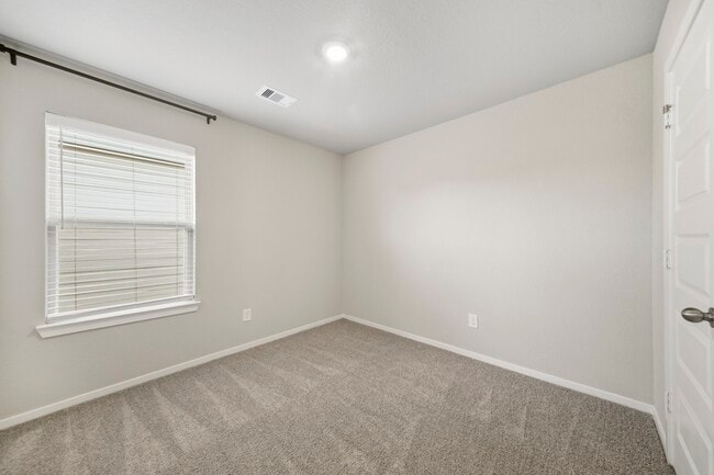 Building Photo - 21707 Cottonwood Mdws Trl