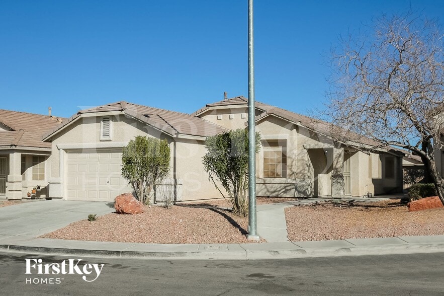 Building Photo - 3732 Sorrowing Sparrow Ct