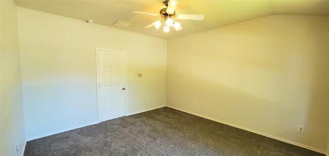 Building Photo - 13043 Peppergate Ln
