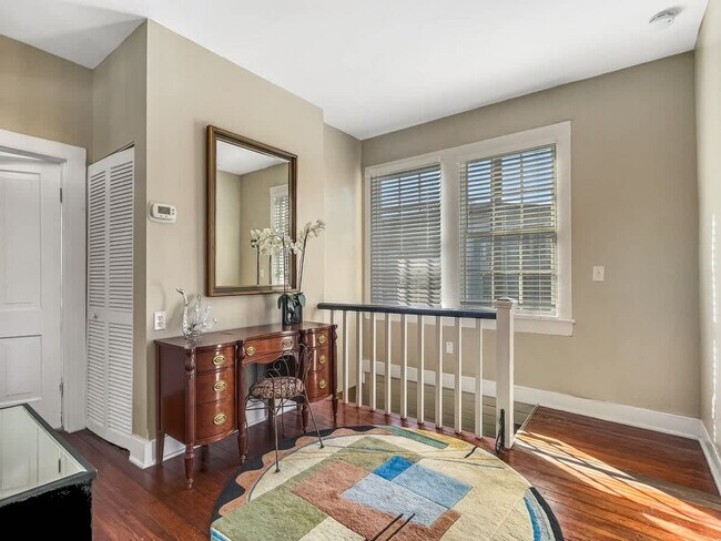 Building Photo - 209 W Bolton St