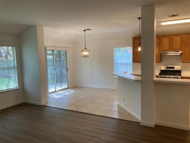 Building Photo - 113 San Mateo Terrace
