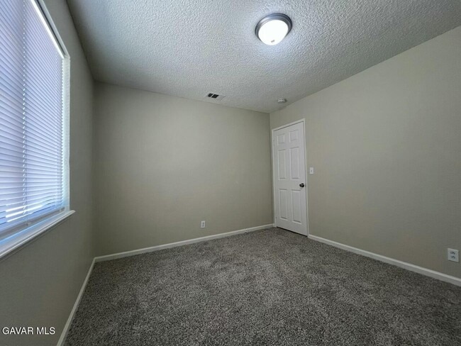 Building Photo - 11340 E Avenue R