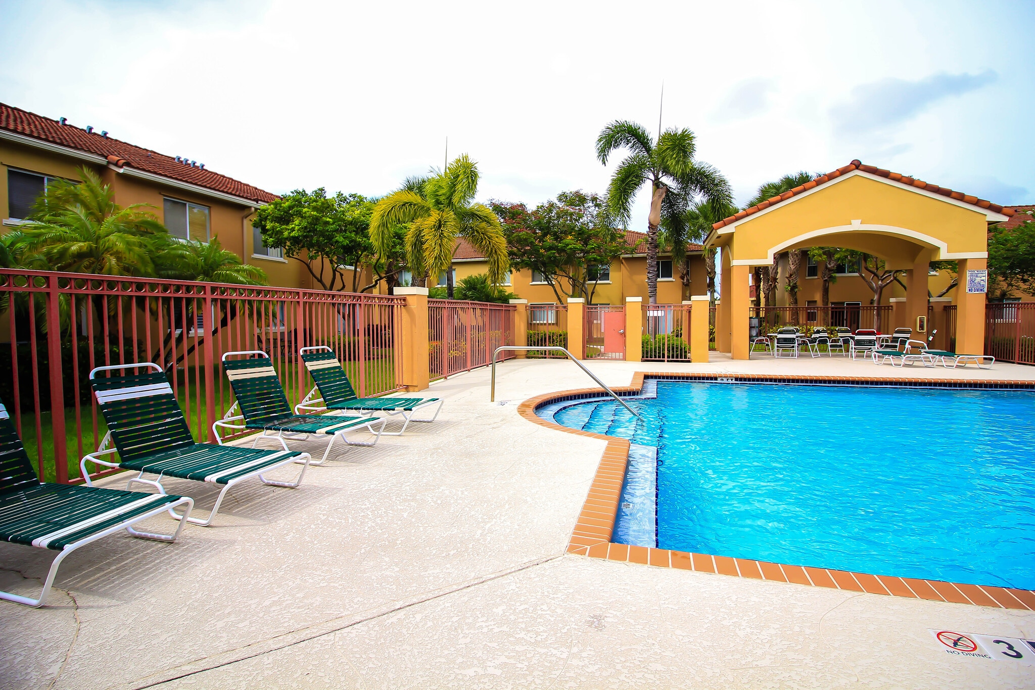 Building Photo - 630 NW 79th Ter