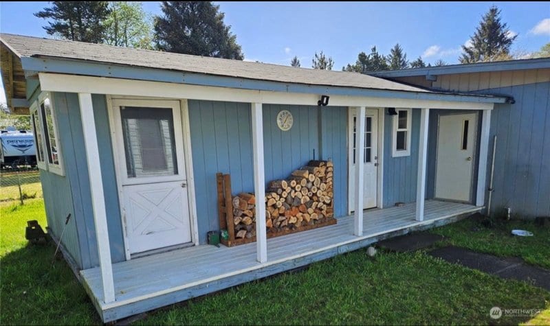Building Photo - 29014 S Ln