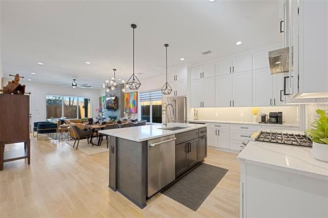 Building Photo - 3111 Hedgerow Dr