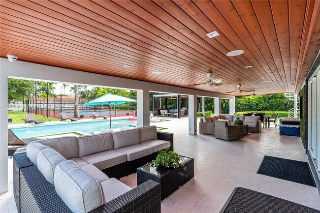 Building Photo - 11531 SW 93rd St