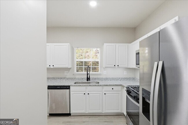 Building Photo - 5630 Lawley Rd