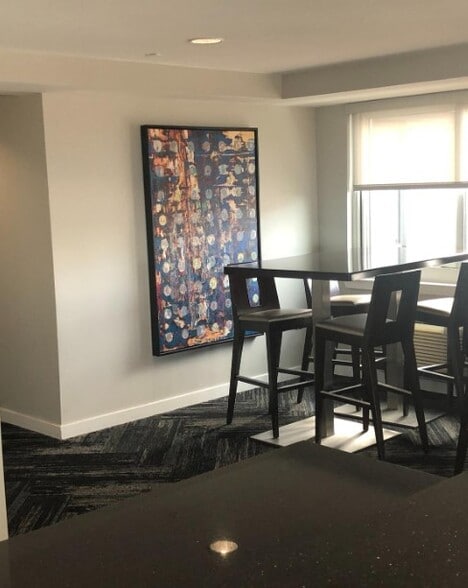 Community Room - 110 Somerset St Unit 2109