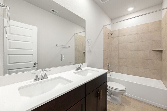 Building Photo - 6623 Castella Dr