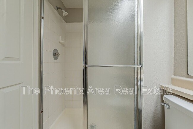 Building Photo - 2855 S Ext Rd