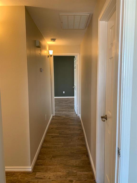 Building Photo - 10176 Oakberry St