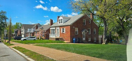 Building Photo - House for Rent in Southwest City