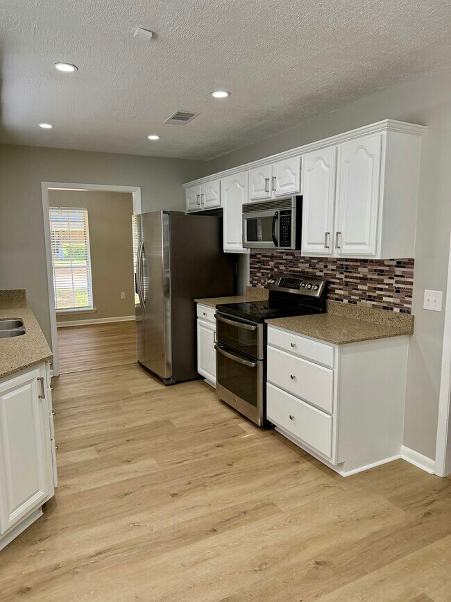 Building Photo - 3019 Magnolia Pl