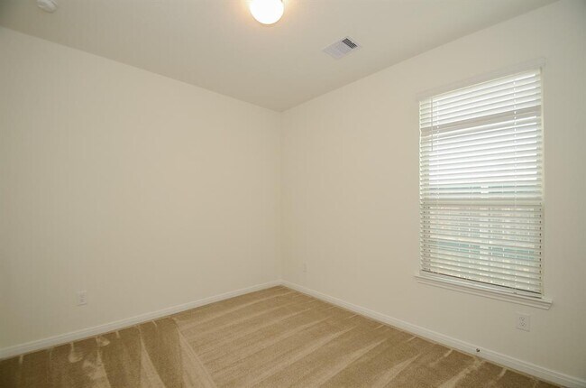 Building Photo - 20918 Cullen Ranch Rd