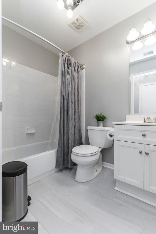 Building Photo - 7708 Haynes Point Way