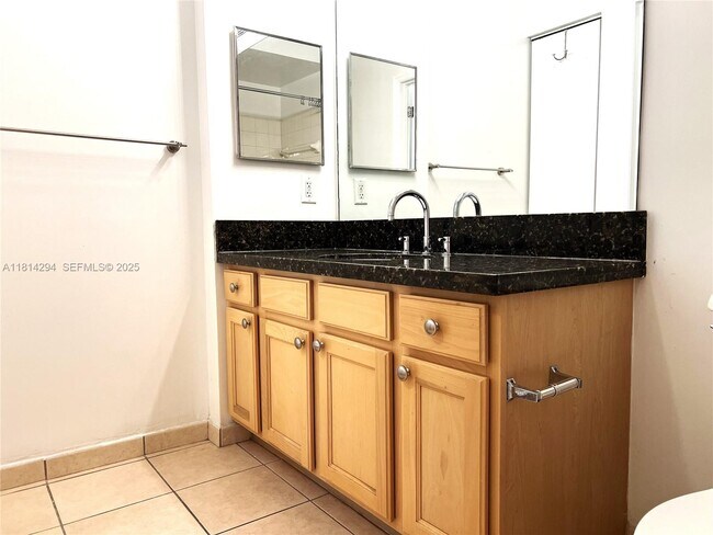 Building Photo - 6001 SW 70th St