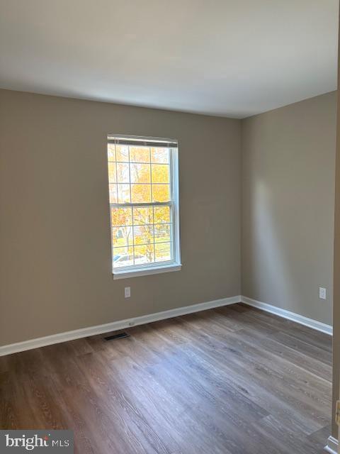 Building Photo - 6135 Rainbow Dr