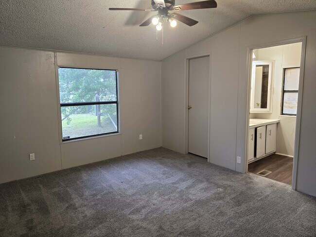 Building Photo - 1449 Beach Airport Rd