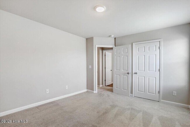Building Photo - 123 Highland Pk Dr