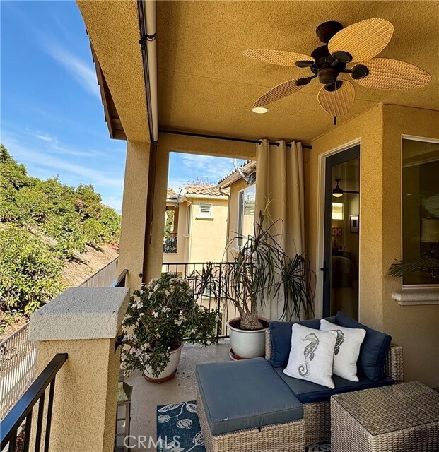 Building Photo - 23801 Los Pinos Ct