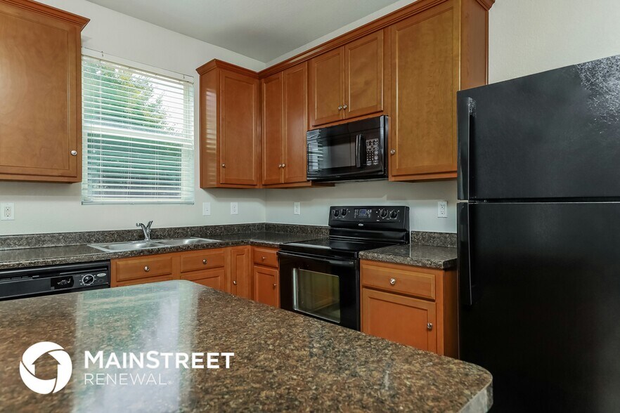 Building Photo - 9338 Durham Ledge