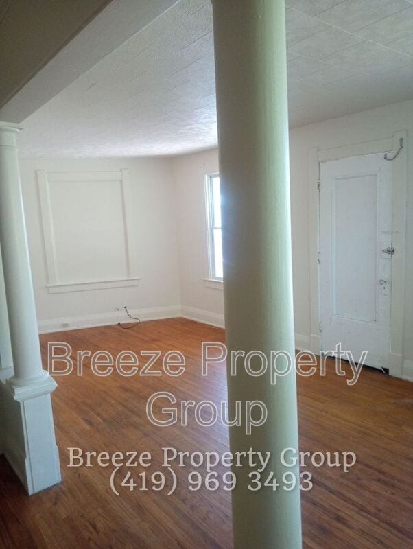 Building Photo - 228 Langdon St