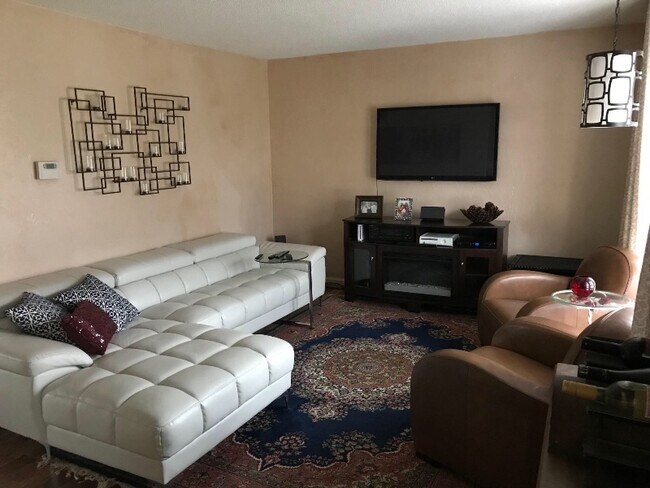 Building Photo - 7563 Bingham Ct