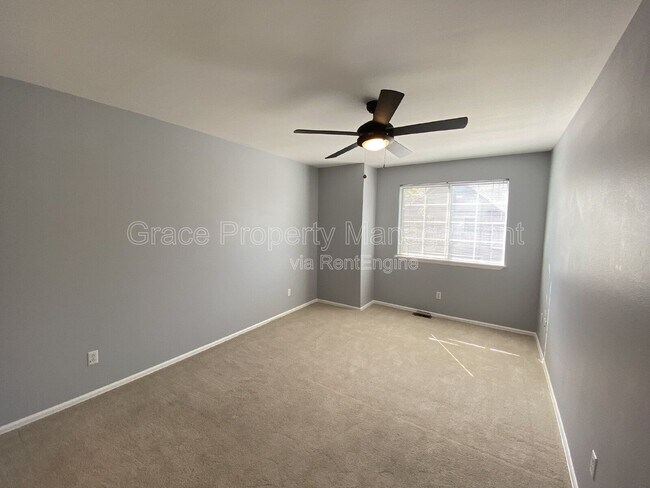 Building Photo - 1210 E 130th Ave