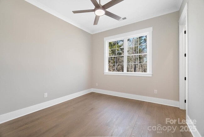 Building Photo - 154 Fox Hunt Dr