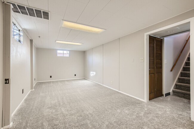 Building Photo - Beautiful Newly Remodeled Ranch with fully finished basement- Large Yard! RV Parking!