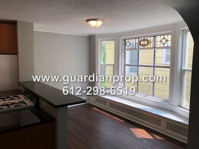 Building Photo - 1783 W Dayton Ave