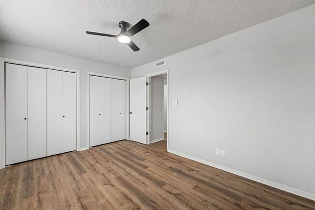 Building Photo - 205A Jefferson St