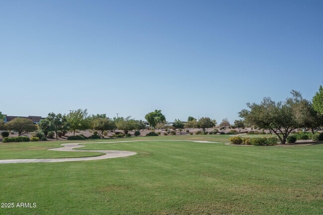 Building Photo - 14757 W Pasadena Ave