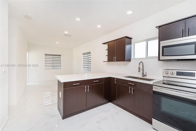 Building Photo - 4803 NW 23rd Ave