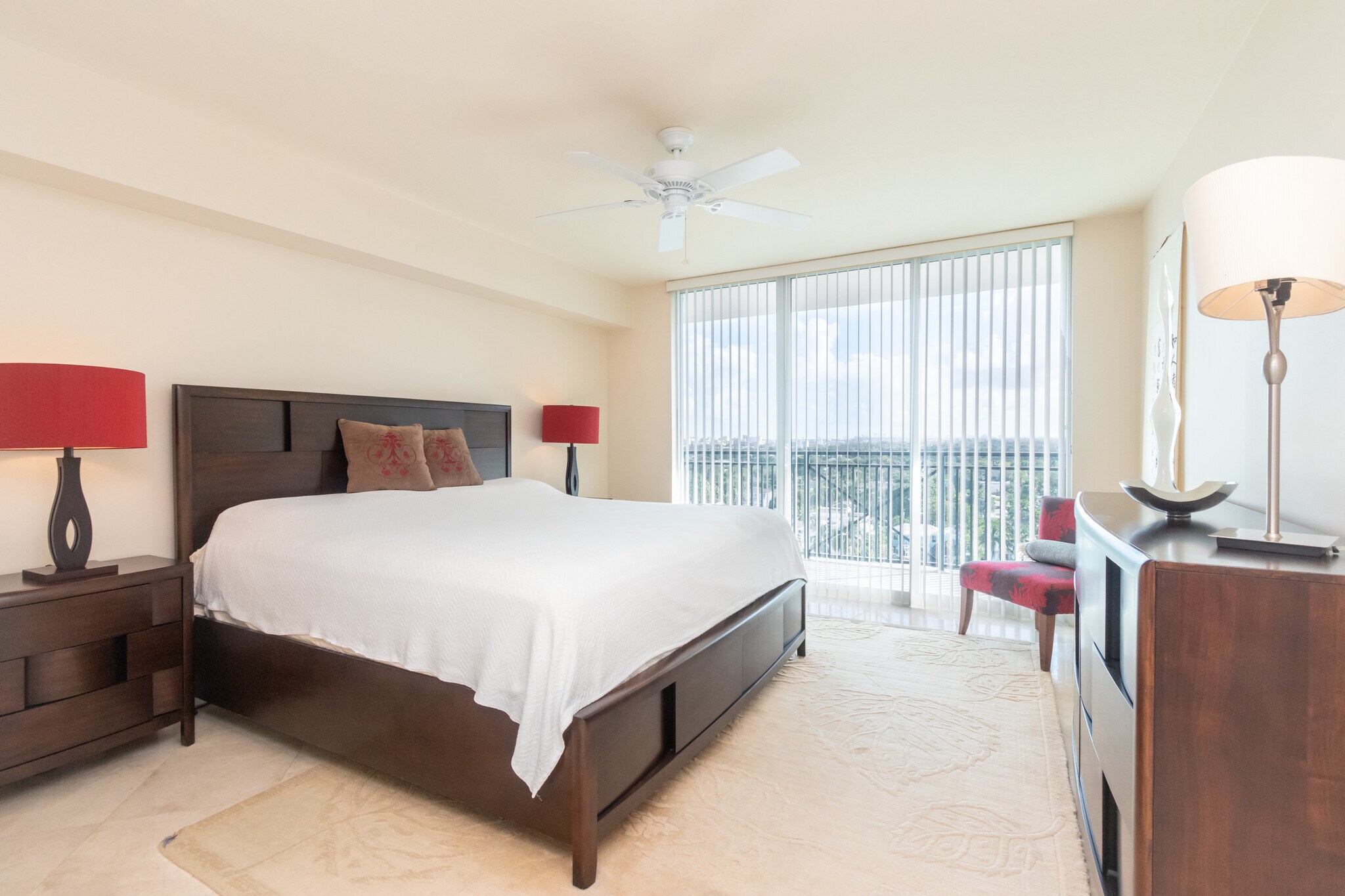 Building Photo - 600 W Las Olas Blvd
