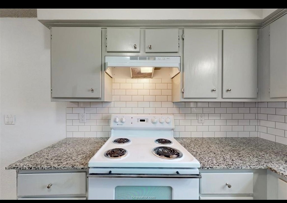 Building Photo - 2087 W Osr