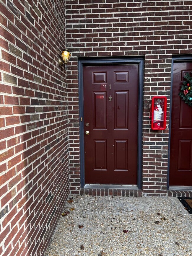 Building Photo - 1036-1 Ancestry Drive- No Pets- Two Weeks Free On Your First Full Month's Rent