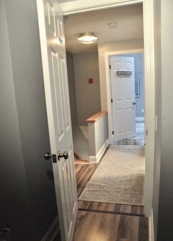 Building Photo - 326 Sterling St