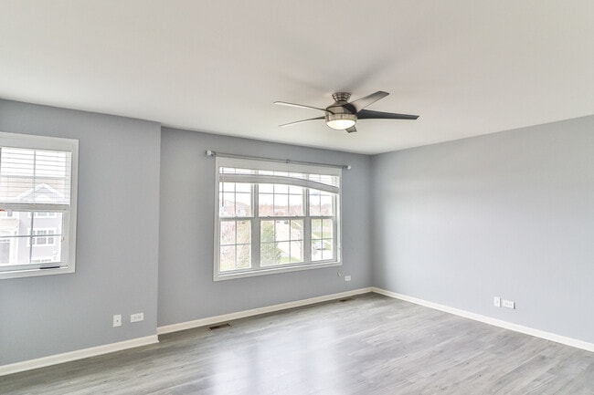 Building Photo - 1125 Alta Vista Dr