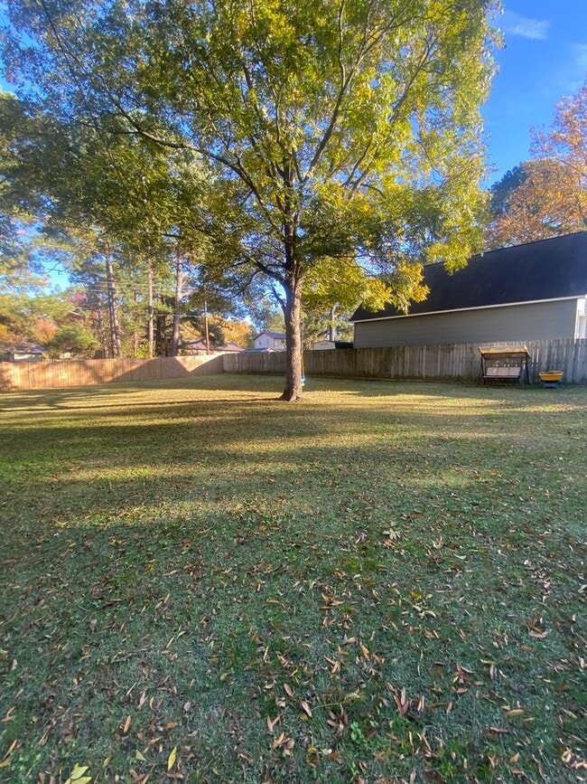 Building Photo - 316 Marzee Ann Dr