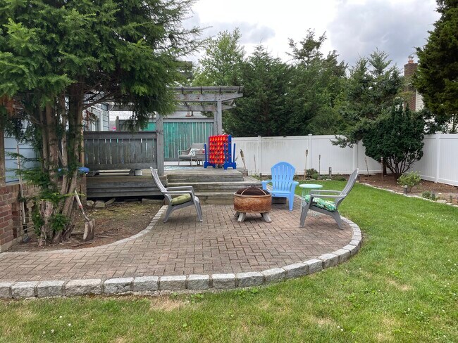 Gathering area 1 & 2 - 53 Cornwell Ave