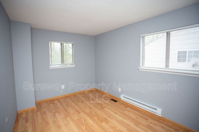 Building Photo - 22 Hamal Ct